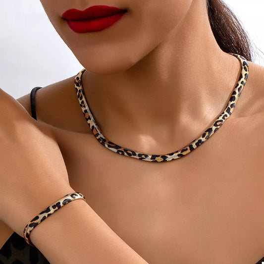 Chunky Gold Leopard Necklace & Bracelet Set
