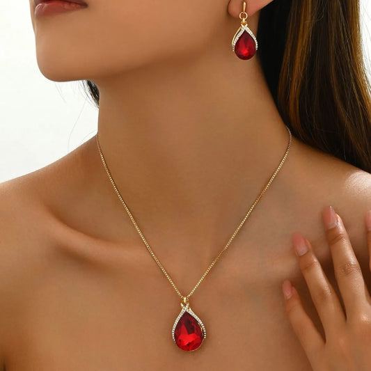18K Gold-Plated Rhinestone Teardrop Necklace & Earrings Set