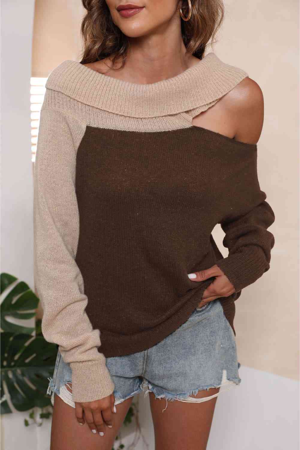 Trendy Asymmetrical Two-Tone Cutout Sweater for Casual Style