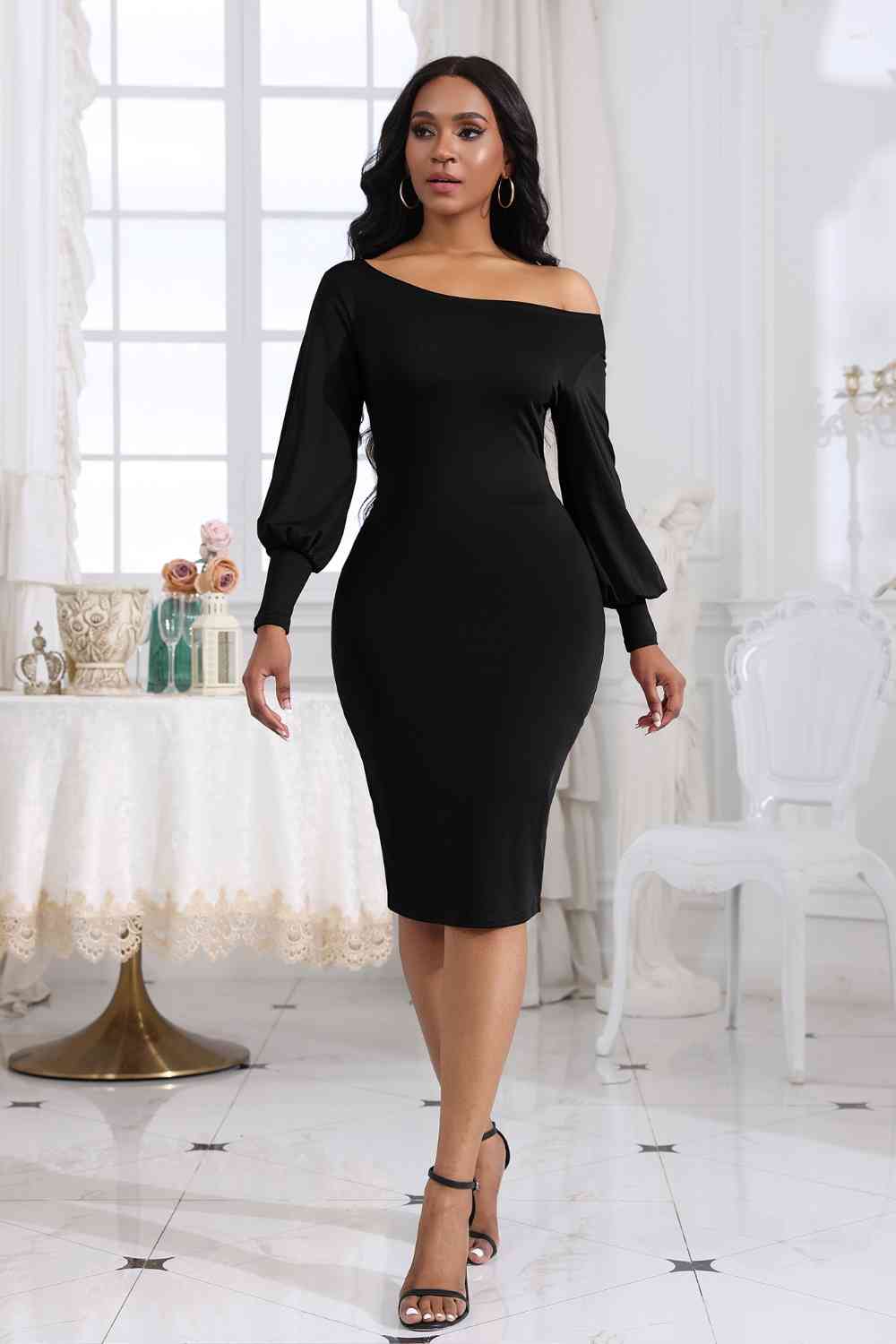Elegant Boat Neck Dress with Lantern Sleeves