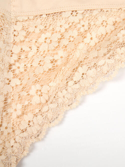 Lace Detail Smoothing Shorts – Full Size