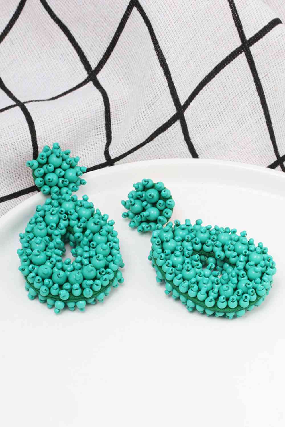 Chic Beaded Dangle Earrings - Vibrant Colors & Handcrafted Elegance