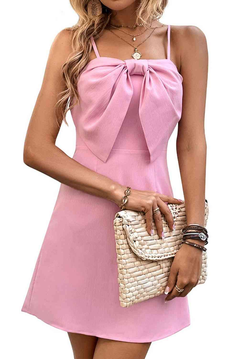 Chic Bow Detail Spaghetti Strap Dress in Soft Pink